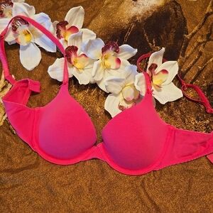 Victoria's Secret Vibrant Pink Bra